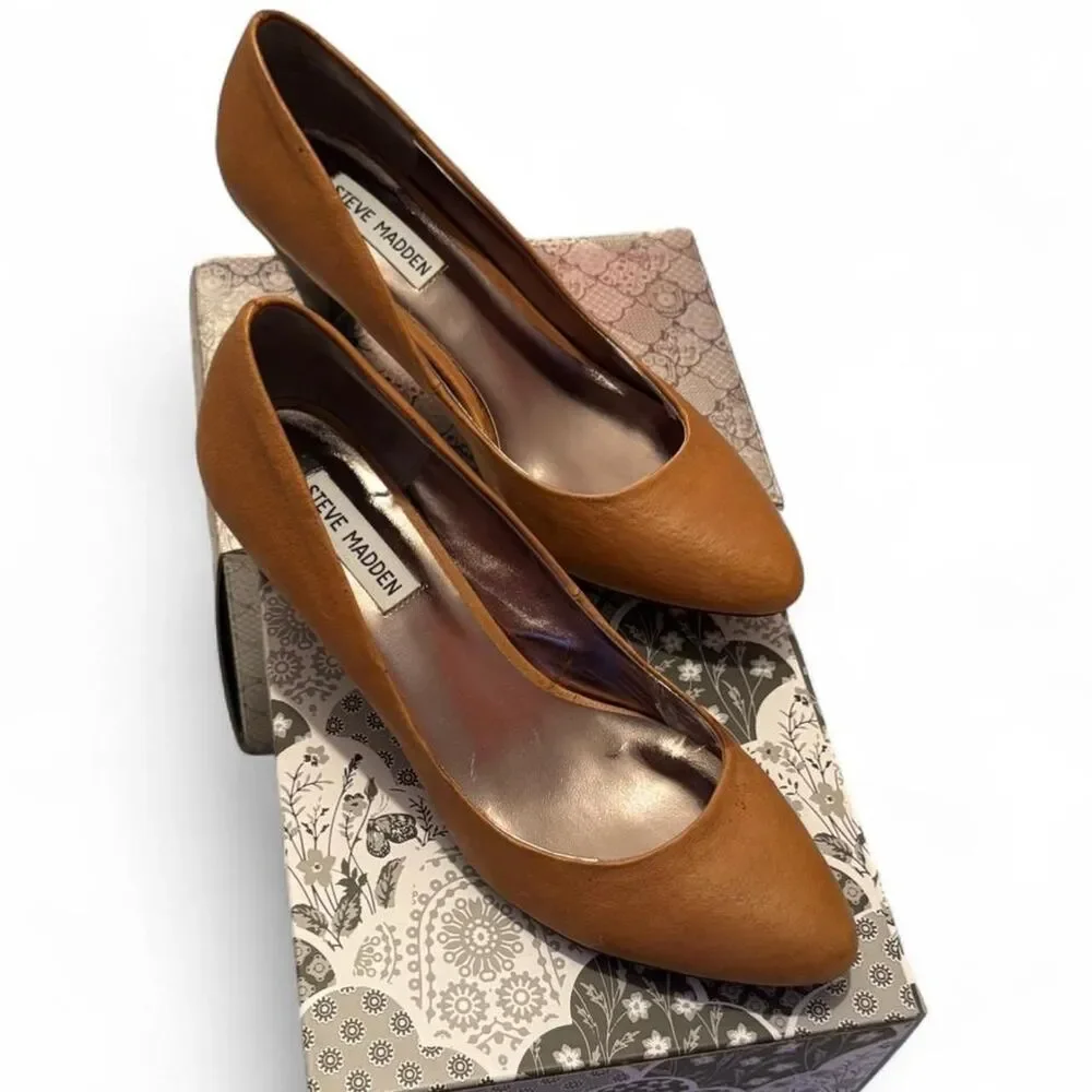 Steve madden Women's Tan and Brown heel shoes